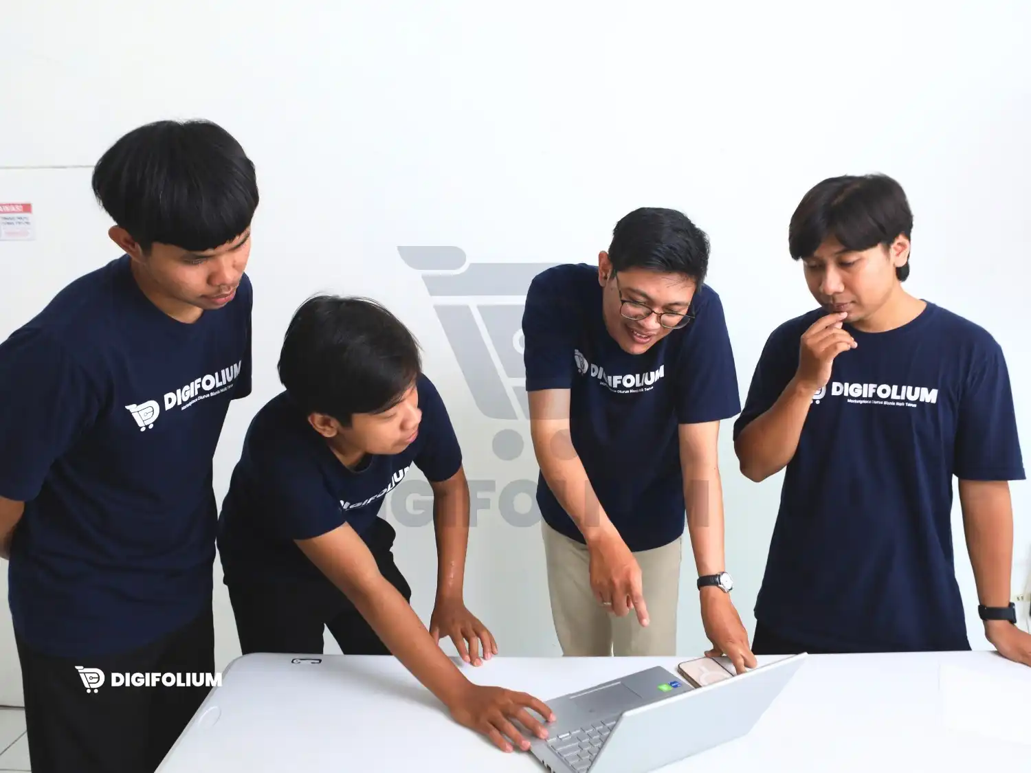 Optimalkan Penjualanmu bersama Jasa Dekorasi dan Iklan Marketplace Digifolium! Optimalkan Penjualanmu bersama Jasa Dekorasi dan Iklan Marketplace Digifolium!